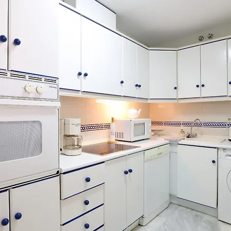 Front Beach - Dona Sofia, Appartement *